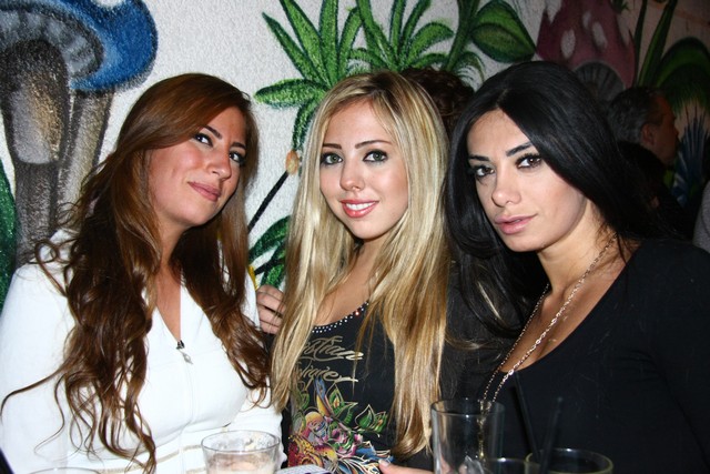 Hamra on Sunday Night 